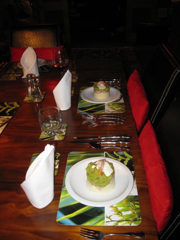 Twin Waters Lodge Collingwood Extérieur photo